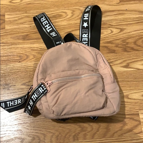 Pink Zara Backpack - Picture 1 of 3